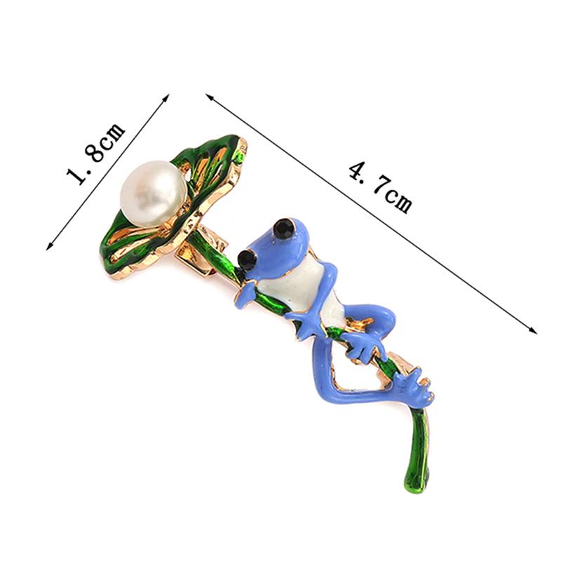 Vivid Frog Holding Colorful Balloon Cycling Frog Brooches Small Animal Brooch