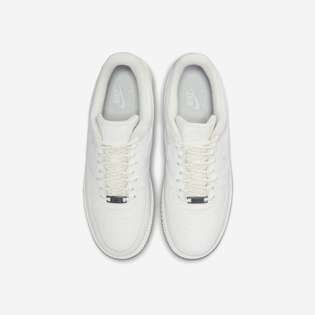 Nike AIR FORCE 1 GTX VIBRAM HV5953-100