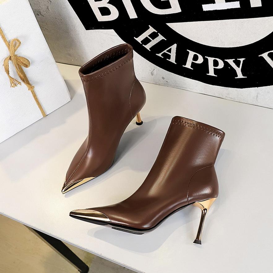 Зимние короткие сапоги, Тонкие каблуки, Очень высокие каблуки, Женские сапоги, Короткие сапоги-трубы, Металлический острый носок, Модные короткие сапоги