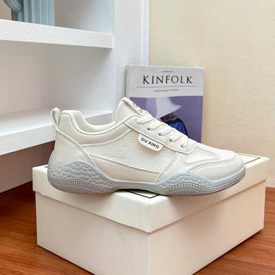 Женская обувь – Кроссовки