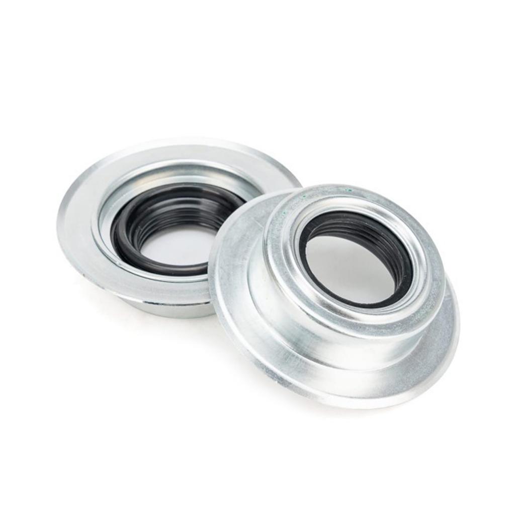 Модернизирует вакуумное уплотнение переднего моста, уплотнительные кольца ступицы и запасную часть пылезащитного уплотнения трубки, подходящую для 2005-209 годов выпуска.