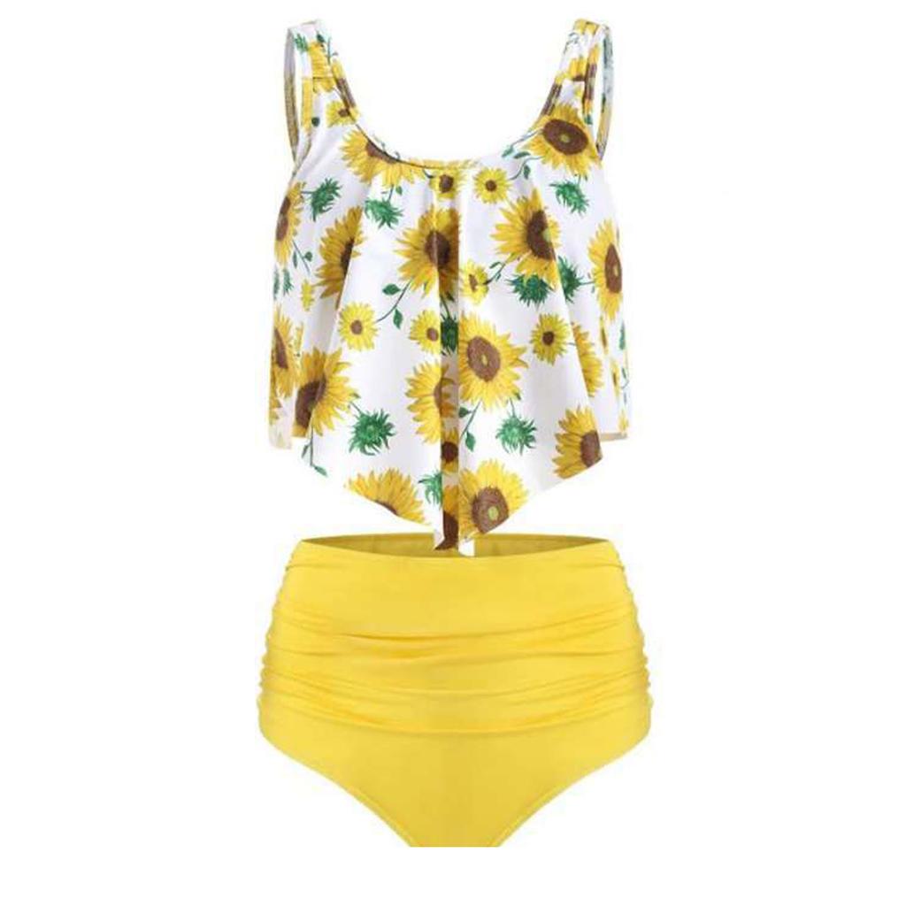 Бикини с рюшами и принтом закрывает живот и демонстрирует тонкий разделенный купальник для женщин