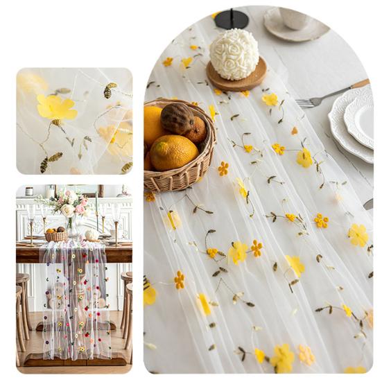 Вышитая скатерть-дорожка Вышитый цветок Тюлевая скатерть-дорожка Весна Лето