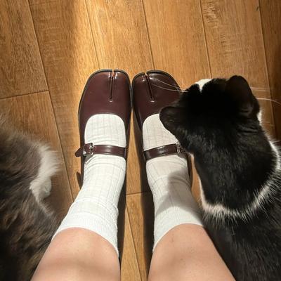 IPPEUM Туфли таби Балетки Разделенные пальцы Обувь Большой размер 44 Лофер Коричневая обувь Черная кожа Женские Мэри Джейн Таби