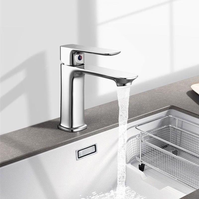 Single-Handle Hot & Cold Brass Basin Faucet