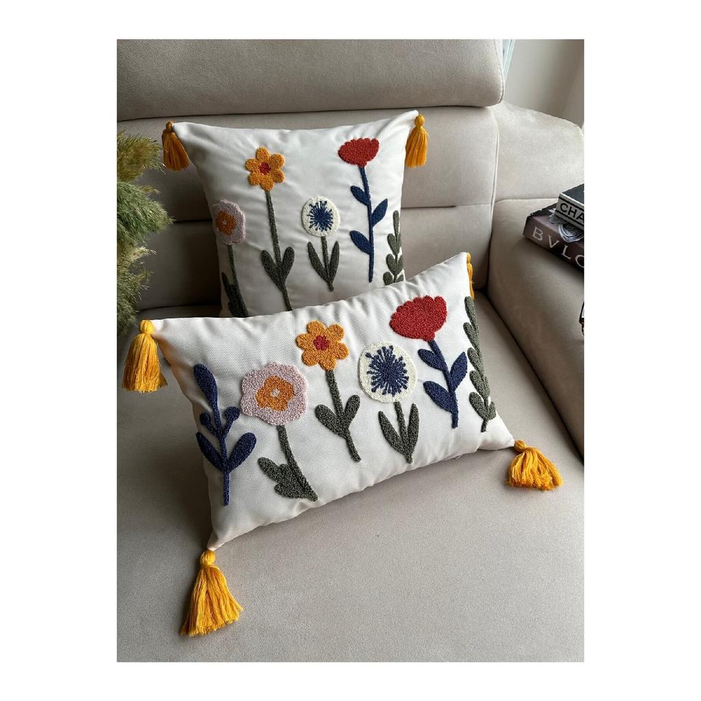 2шт. Чехлы на подушки с вышивкой