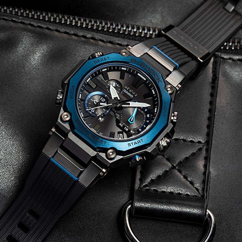 Casio Мужские кварцевые часы из нержавеющей стали с водозащитой 200 м MTG-B2000B-1A2
