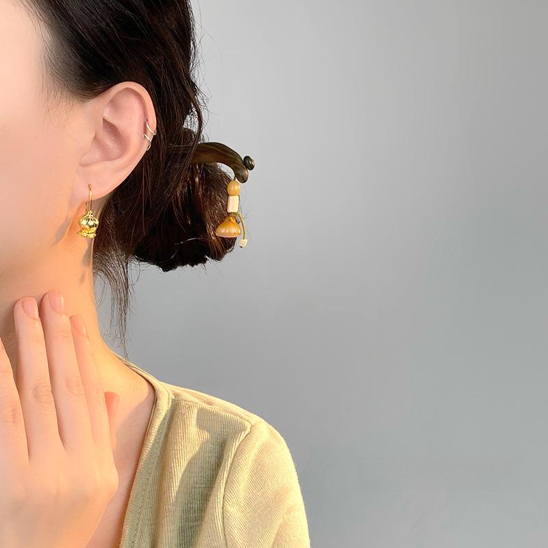 Элегантный ушной крючок «Лилия долины» для женщин, легкие роскошные новые китайские серьги-гвоздики