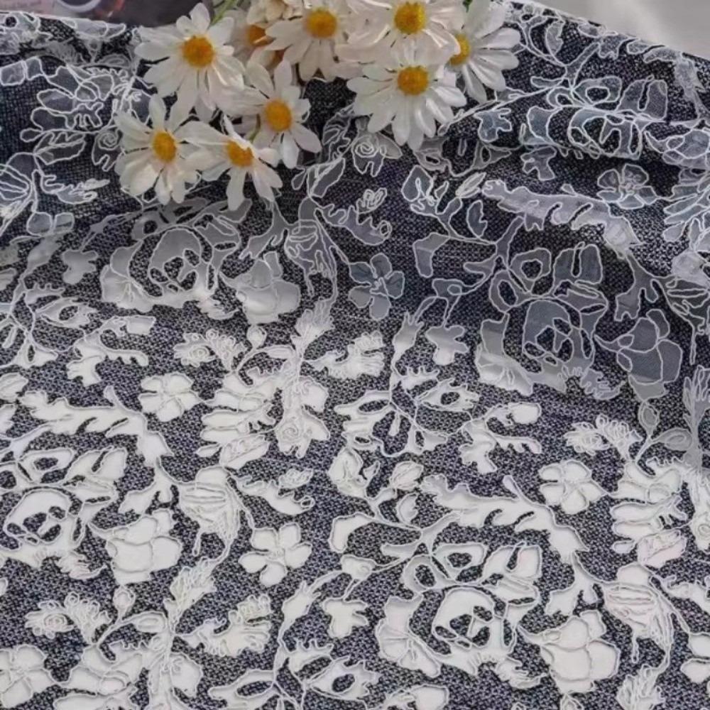 Высококачественная сетчатая кружевная ткань с вышивкой DIY Полая мягкая тюлевая ткань Цветочный узор Материал для женской одежды Детское платье Блузка