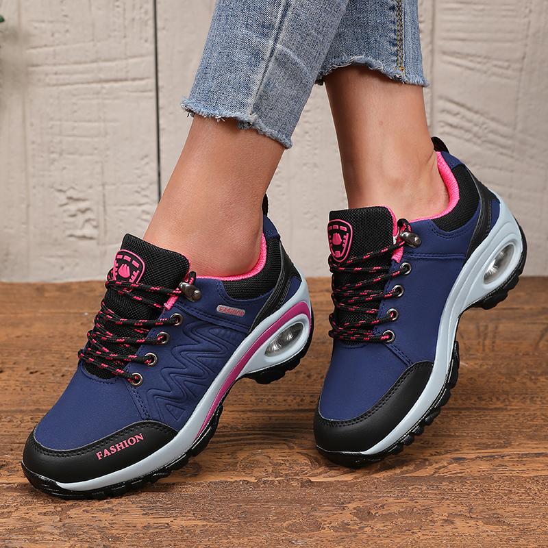 Women's Black Shoes with Soft Soles Comfortable Steep Steps Comfortable Thick Soles Sports Shoes That Can Be Worn All Year Round