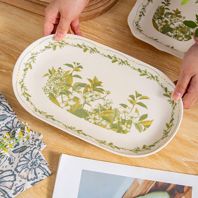 Zhishi Lily of the Valley Ceramic Tableware Set