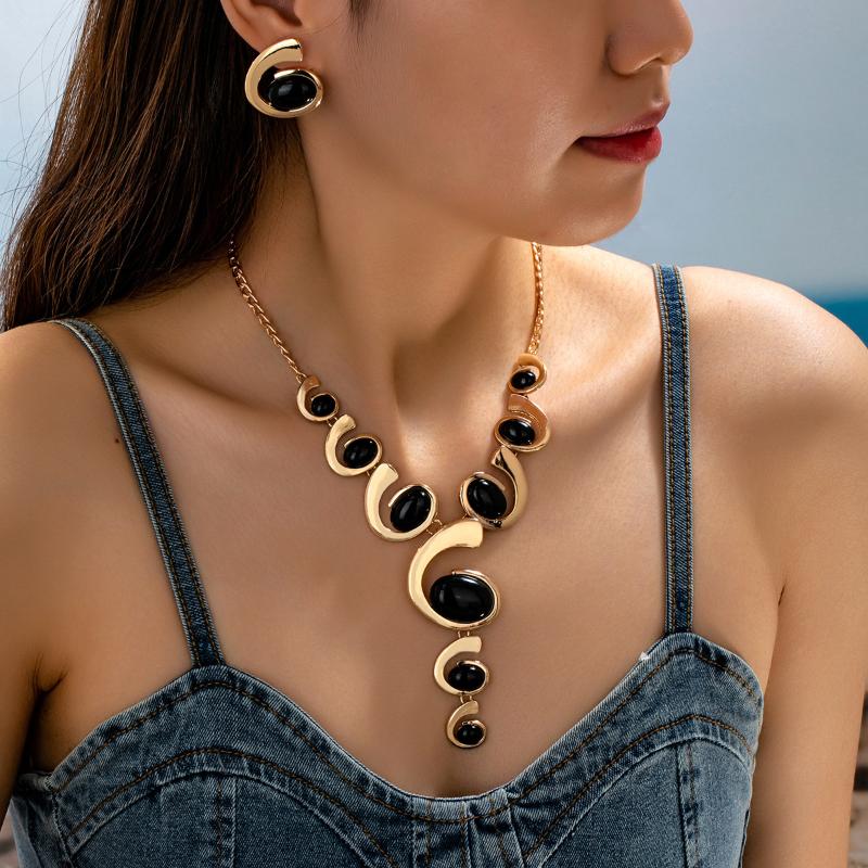 Модный набор колье и серег из сплава, геометрический, овальный, спиральный, в виде улитки, цепочка для ключицы для женщин, преувеличенные украшения