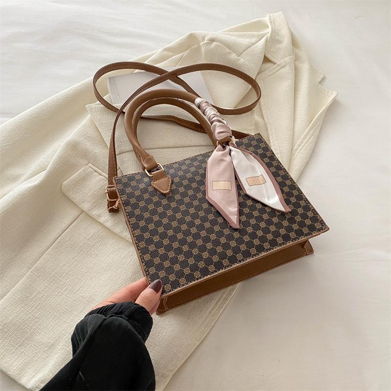 Новая летняя текстура модная повседневная простая и модная сумка через плечо в стиле ретро маленькая квадратная сумка через плечо