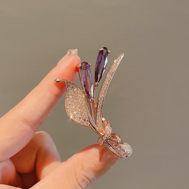 Роскошные броши в виде цветка лилии для женщин, изысканный хрустальный букет, булавка для корсажа, костюм, ювелирные изделия, аксессуары