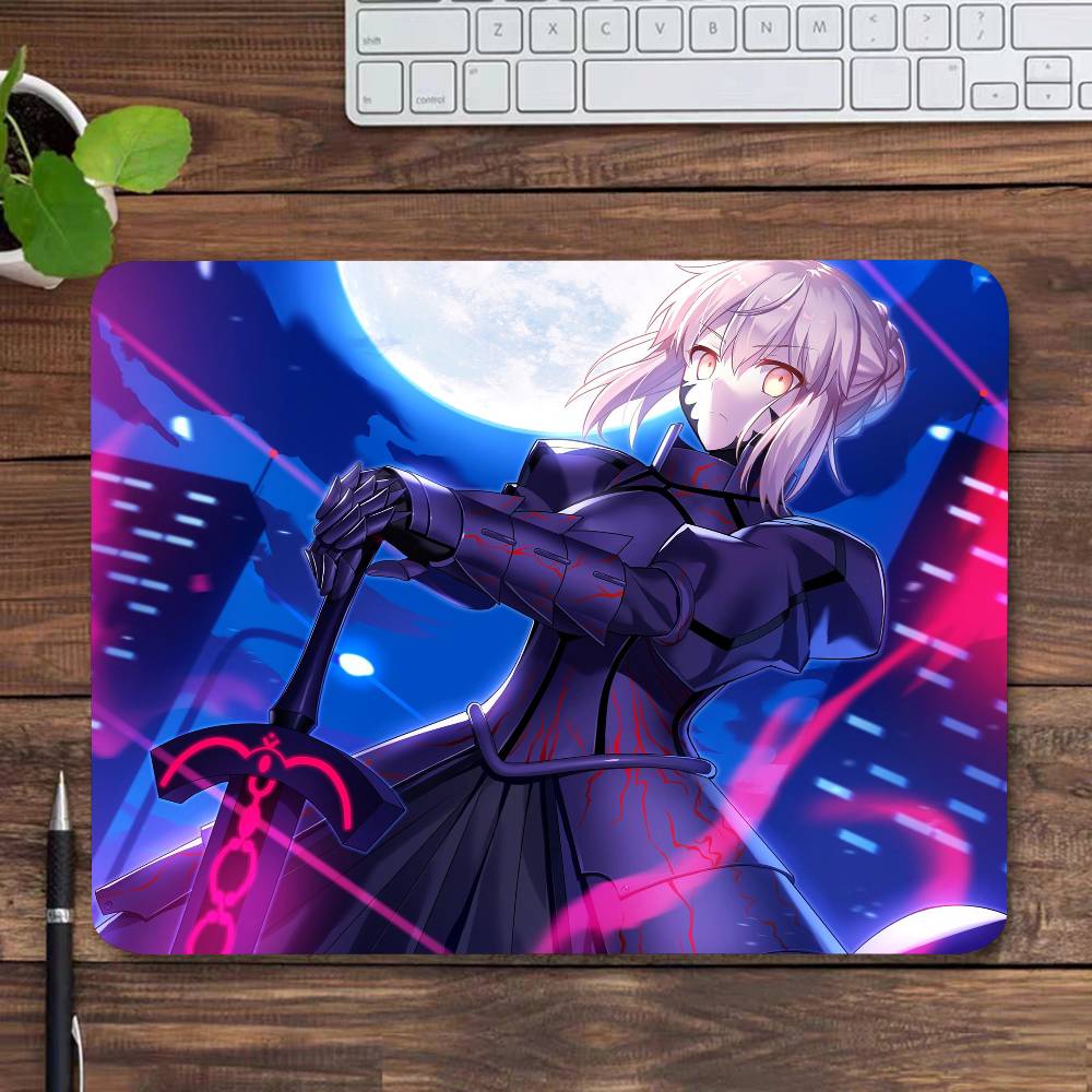 Игровой Коврик для Мыши Fate Stay Night Saber Маленький с Замком для Геймеров Настольный Коврик Прямоугольный Противоскользящий Резиновый