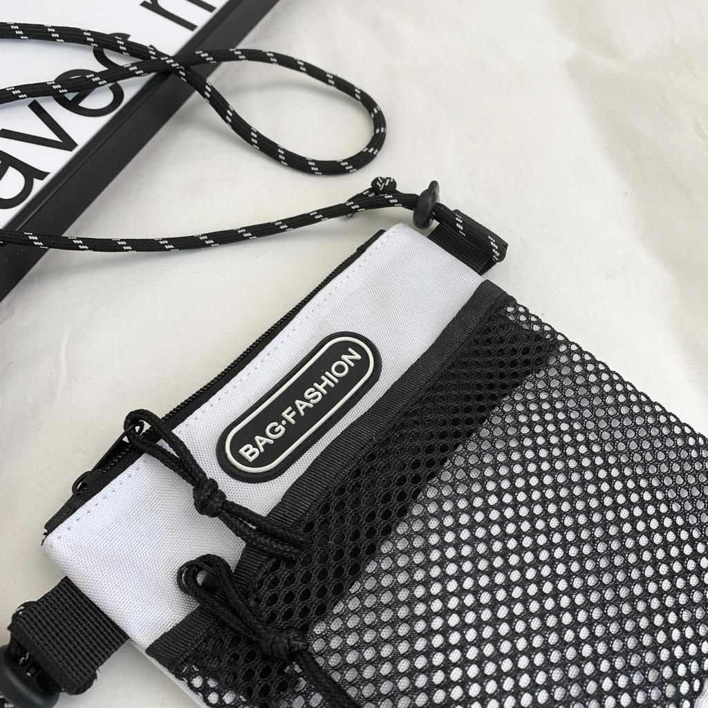 New Nylon Shoulder Small Square Bag Women's 2025 Grid Mobile Phone Bag Leisure Sports Simple Messenger Bag