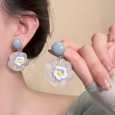 Серьги-подвески с цветами из смолы Мори Сладкие Маленькие Свежие Серьги Простые Модные Нишевые Универсальные Серьги Женские