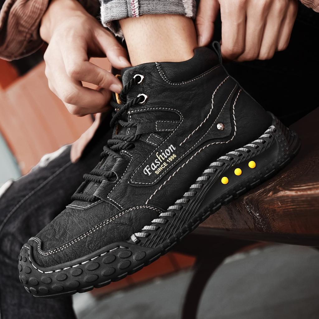 2025 New of Men's Boots for Autumn and Winter, Large-sized Retro Men's Leather Boots, Hand-sewn Outdoor Casual Ankle Boots