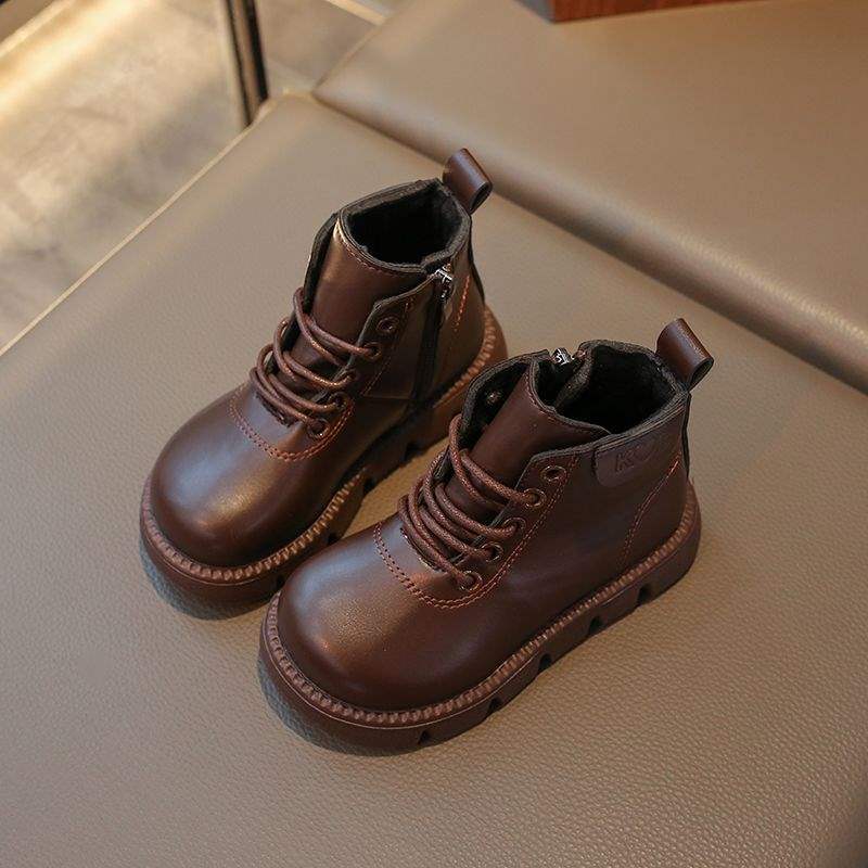 2026 осень и зима новые бархатные ботинки Мартин детские короткие ботинки детские нескользящие кожаные ботинки мальчики британские хлопковые туфли