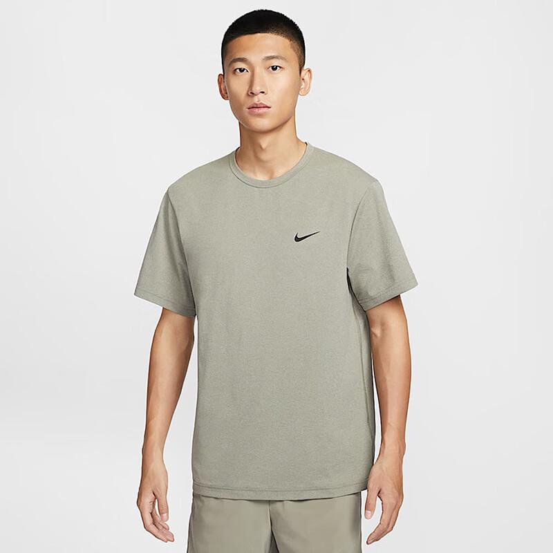 Nike Мужская спортивная футболка с коротким рукавом