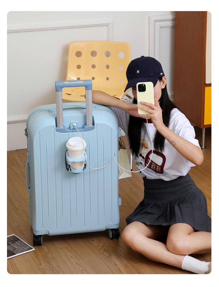 Прочный чемодан на колесиках модели 2025 года — большая вместимость, кодовый замок, подходит для мужчин, женщин и студентов.