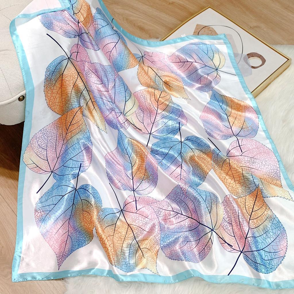 New Women's Scarf Bandana Headband Flowers Vintage Luxury Summer Beach Square Silk Handkerchief Bohemia Girl Accessories