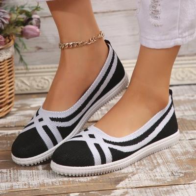 Весенняя и осенняя обувь на плоской подошве, женские туфли большого размера с острым носком Flying Weaver