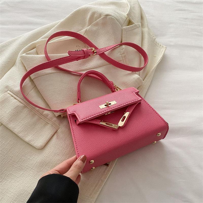 Модная женская нежная темпераментная простая однотонная маленькая сумка женская сумка через плечо с замком женская