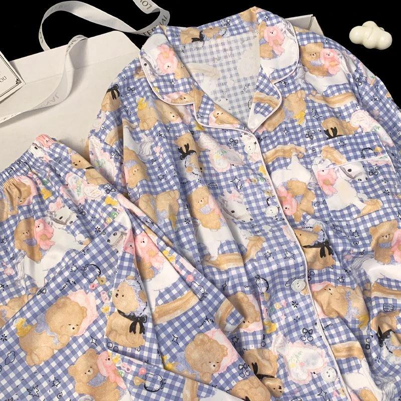 Милая женская пижама с изображением медведя на деревянной лошадке, синяя, белая, клетчатая, с рисунком из мультфильмов, домашняя одежда, весенняя, из молочного шелка, для отдыха