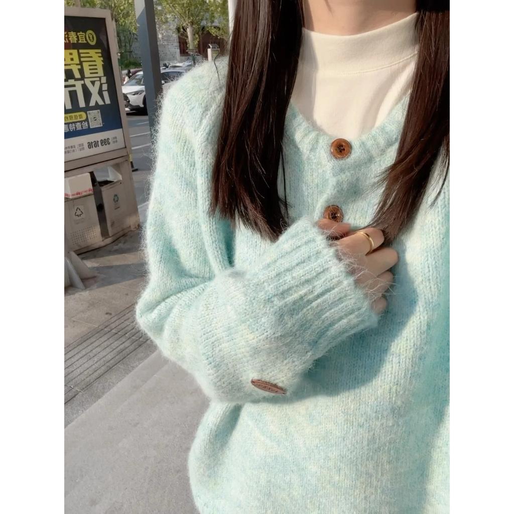 Macaron Thickened Sweater Women's Retro Autumn and Winter Lazy Wind Henry Neck Pullover Button Long Sleeve Knitted Top