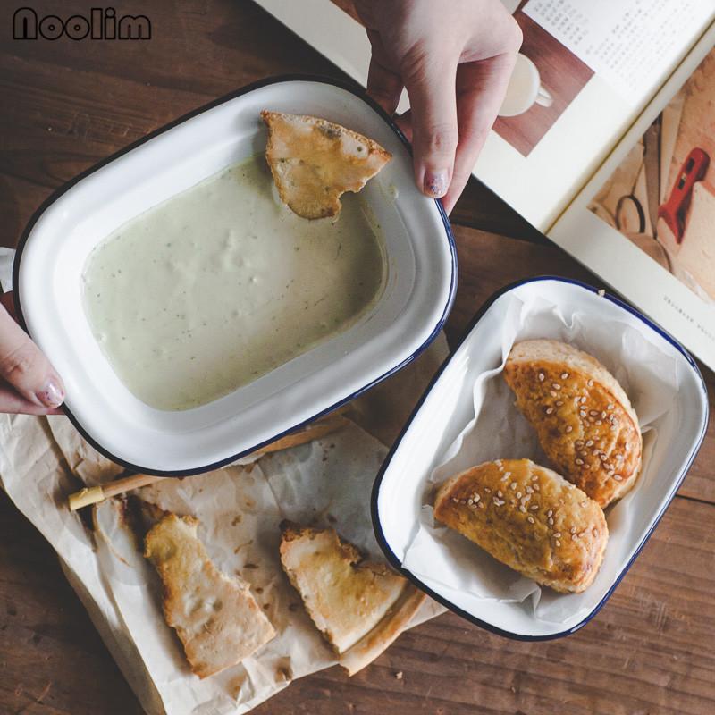 Ретро эмалированный прямоугольный поднос – Красный и синий ободок, тарелка для выпечки и обеда для домашнего использования