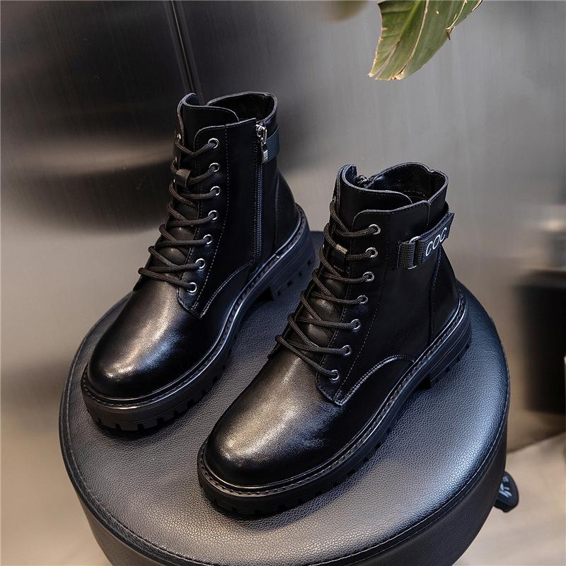 Leather Martin boots autumn and winter 2025 new medium tube round head thick heel short boots children British style retro women's shoes tide