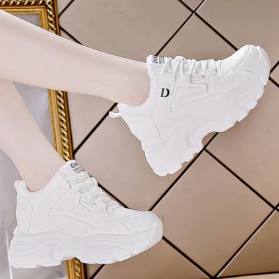 Белые женские кроссовки на платформе, весенние вулканизированные туфли на толстой подошве со шнуровкой, женская дышащая спортивная обувь из искусственной кожи