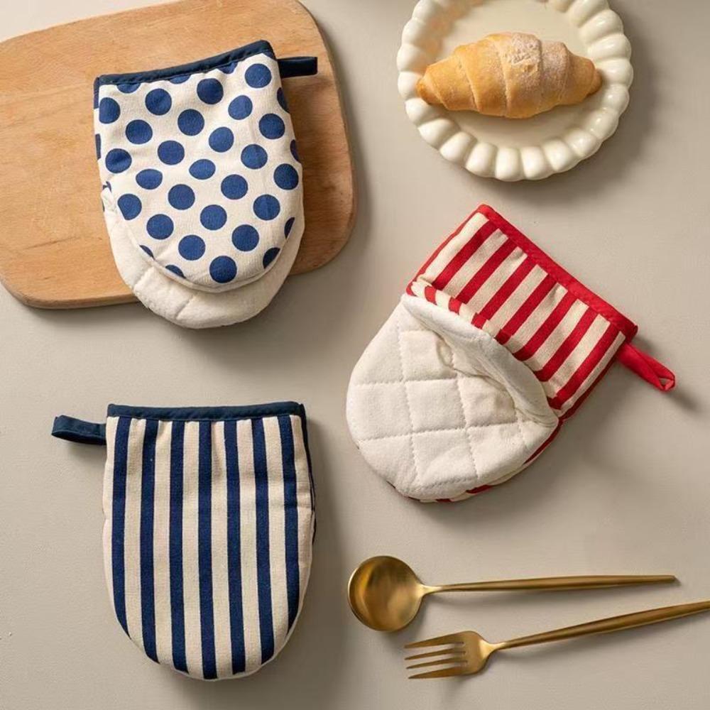 2pcs/set Polka Dot Heat-Resistant Oven Mitts Anti-Scald Stripe Kitchen Gloves Comfortable Grip Hanging Loops Baking Gloves