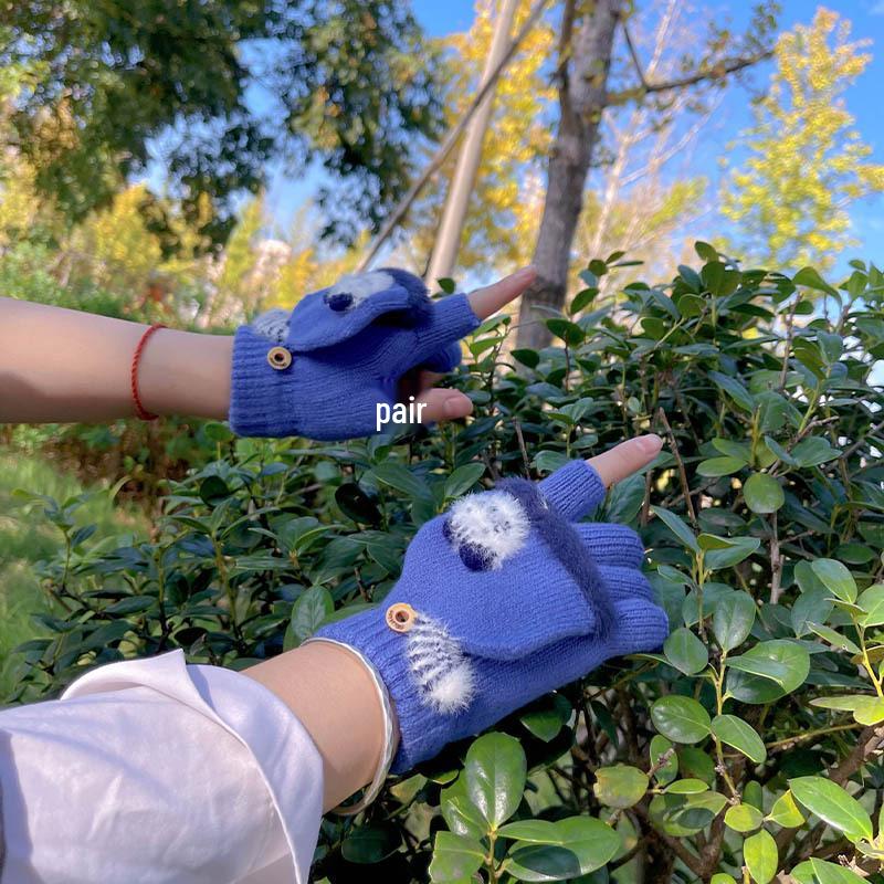 Winter Kids' Convertible Warm Gloves: Thick, Half-Finger Flip-Top for Boys & Girls, Perfect for Writing