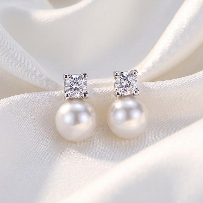 High sense square zircon pearl stud earrings women, simple commuting light luxury earrings Internet celebrity temperament versatile jewelry
