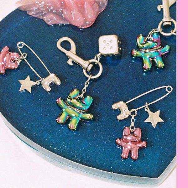 NewJeans БЕЗОПАСНЫЙ ПИН, БРЕЛОК ДЛЯ КОСТЕЙ