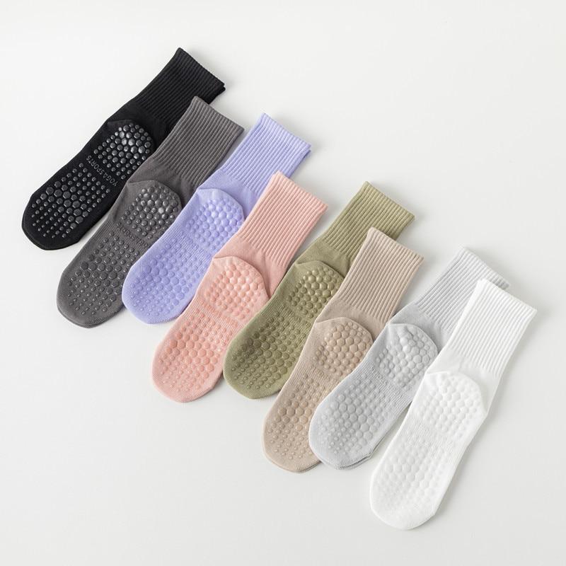 New Cotton Breathable Mid Calf Yoga Pilates Socks Silicone Non-slip Fitness Socks Indoor Dance Gymnastic Training Floor Socks
