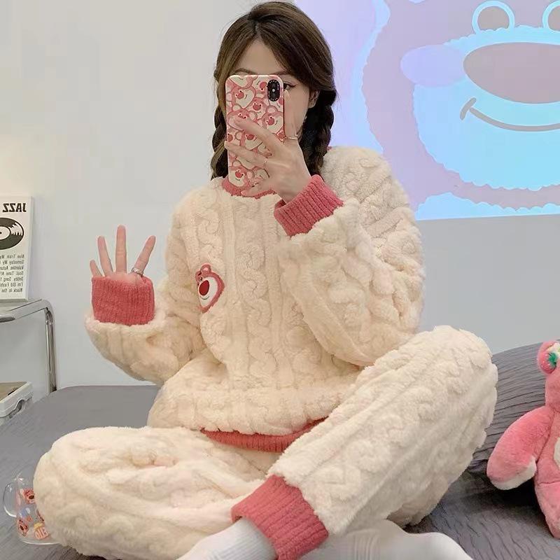 Женский зимний пижамный комплект из кораллового флиса: Милый, Утепленный, На велюровой подкладке, С длинным рукавом, Свободный фланелевый домашний костюм, Можно носить на улице
