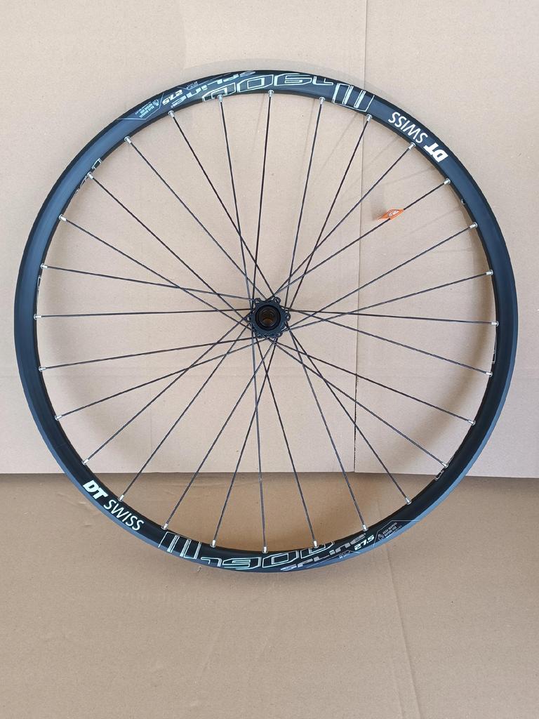 Front Wheel Dt Swiss 1900 Spline 27.5" 26Mm 6 Bolts 15X100 28H Mtb Tl
