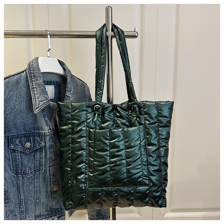 2025 Осень/Зима Женская Модная Сумка Большой Вместимости - Модная Сумка в Корейском и Западном Стиле