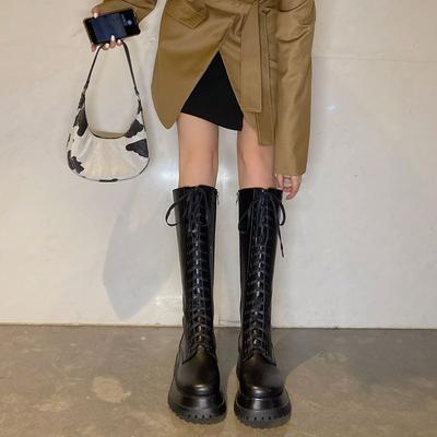 Модные женские сапоги со шнурками, зимние, до колена, высокие, на шнуровке, на длинной платформе, для женщин, черная обувь, тренд 2024 года, модная новинка