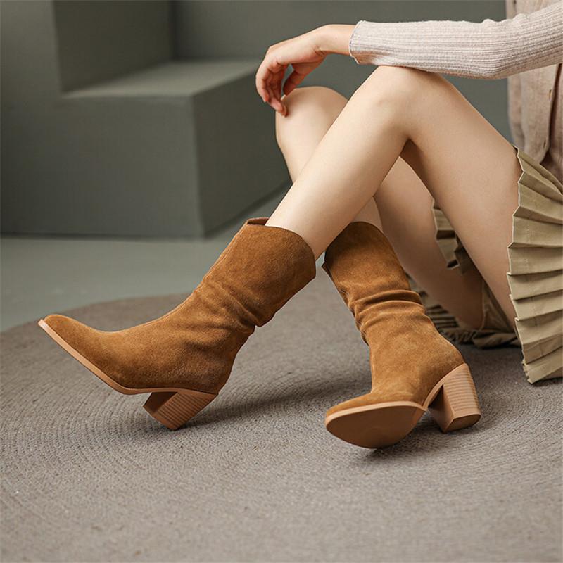 Мода 2025 Осень Замшевые женские ботинки с острым носком на массивном каблуке Зимние ботинки до середины икры На высоком каблуке Zapatos Mujer