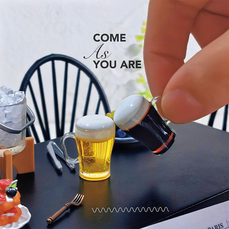1/12 кукольный домик имитация мини пивной кружки модель кукольный дом пивные напитки бар сцена декор игрушка кукольный домик аксессуары ролевые игры игрушка