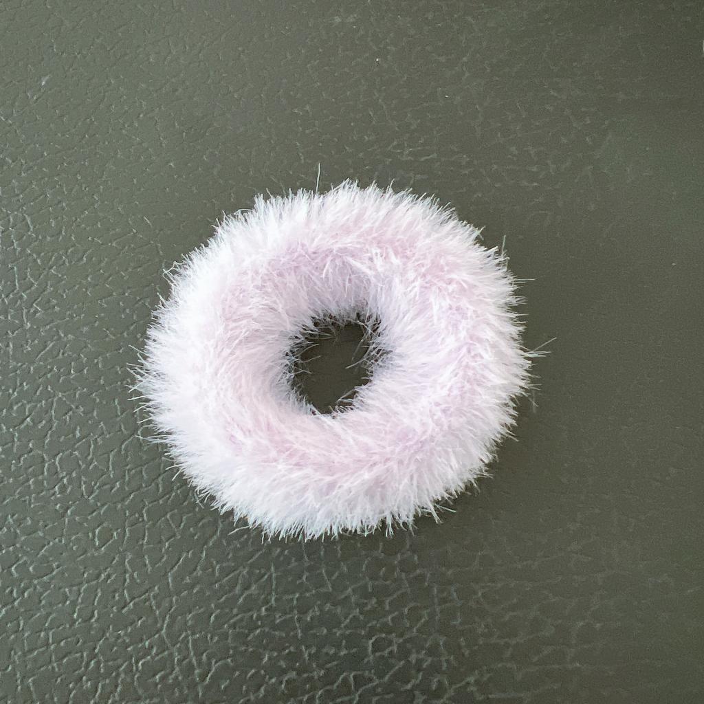 2 шт. Новая красочная пушистая повязка для волос для женщин и девочек, держатель для хвостика, резинка для волос, плюшевая резинка, резинка, модные аксессуары для волос