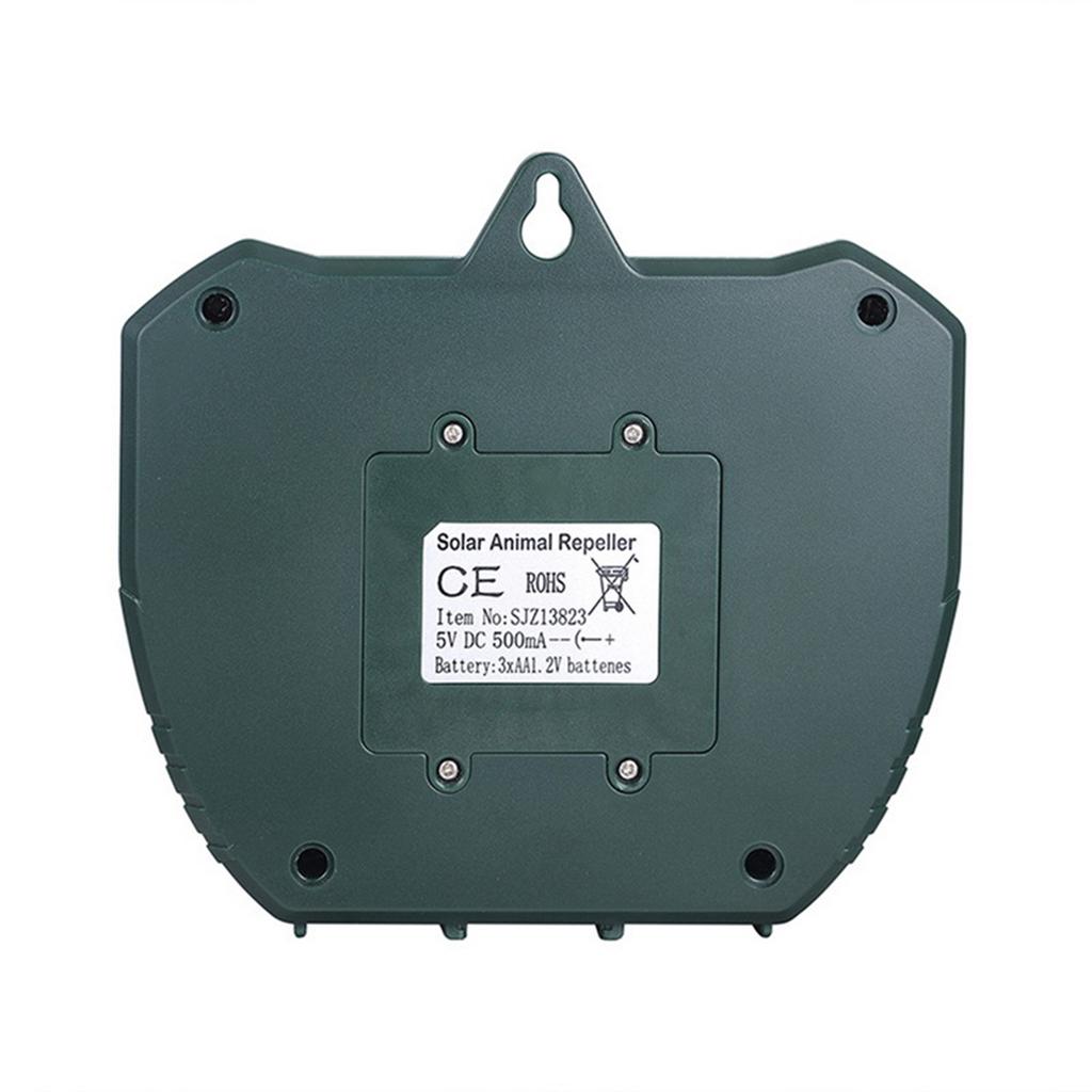 Animal Repeller with LED Light Cat Dog Deterrent Outdoor Motion Sensor Solarpowered Waterproof for