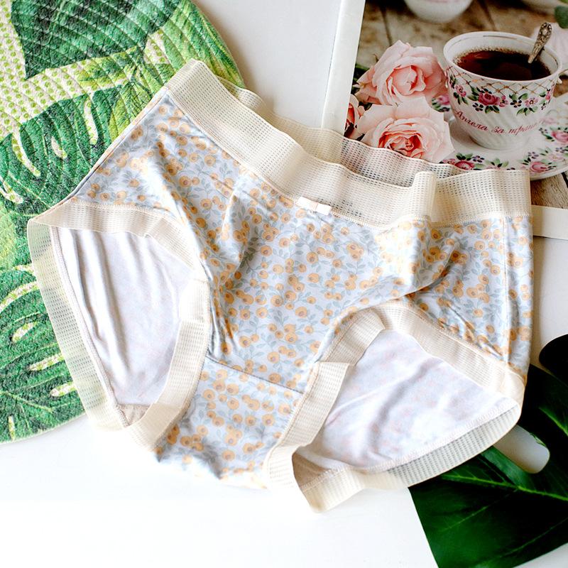Floral Panties Breathable Underwear Mid Waist Women's Triangle Pants Comfortable Briefs Soft Lace Trim Bottoms