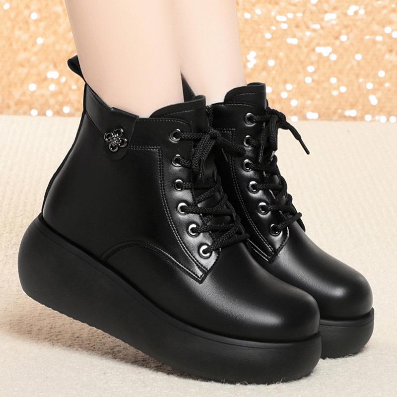 6 см Удобная Толстая Подошва Платформа Обувь Мягкая Кожа Ботинки Зима 2025 Средний Каблук Танкетка Короткий Мех Снежные Ботильоны для Мамы
