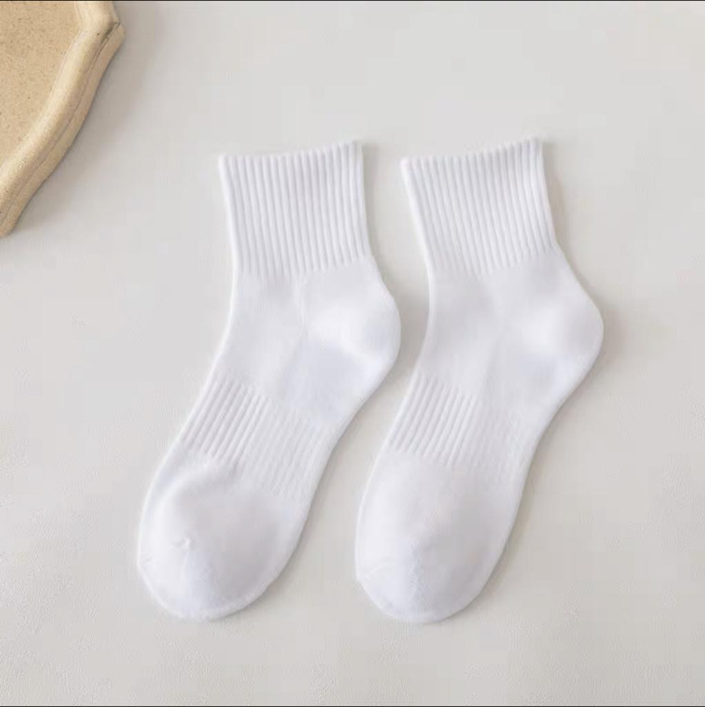 Basic Black, White And Gray Socks, Solid Color Simple Sports Cotton Socks, Comfortable And Breathable Medium Tube Socks, Stockings