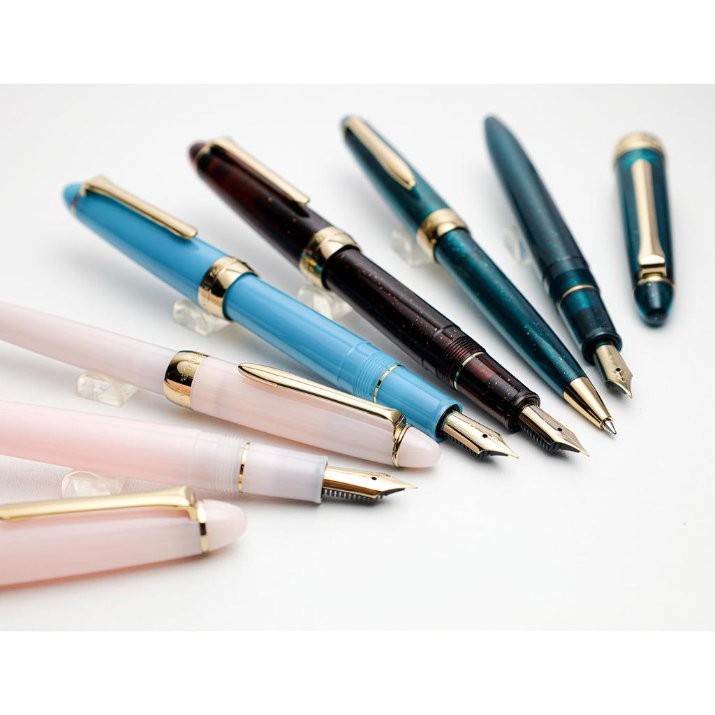 Sailor fountain pen Перьевая ручка SHIKIORI Четыре сезона, играющие в траве, цветочная корона, тонкий кончик 11-0657-201